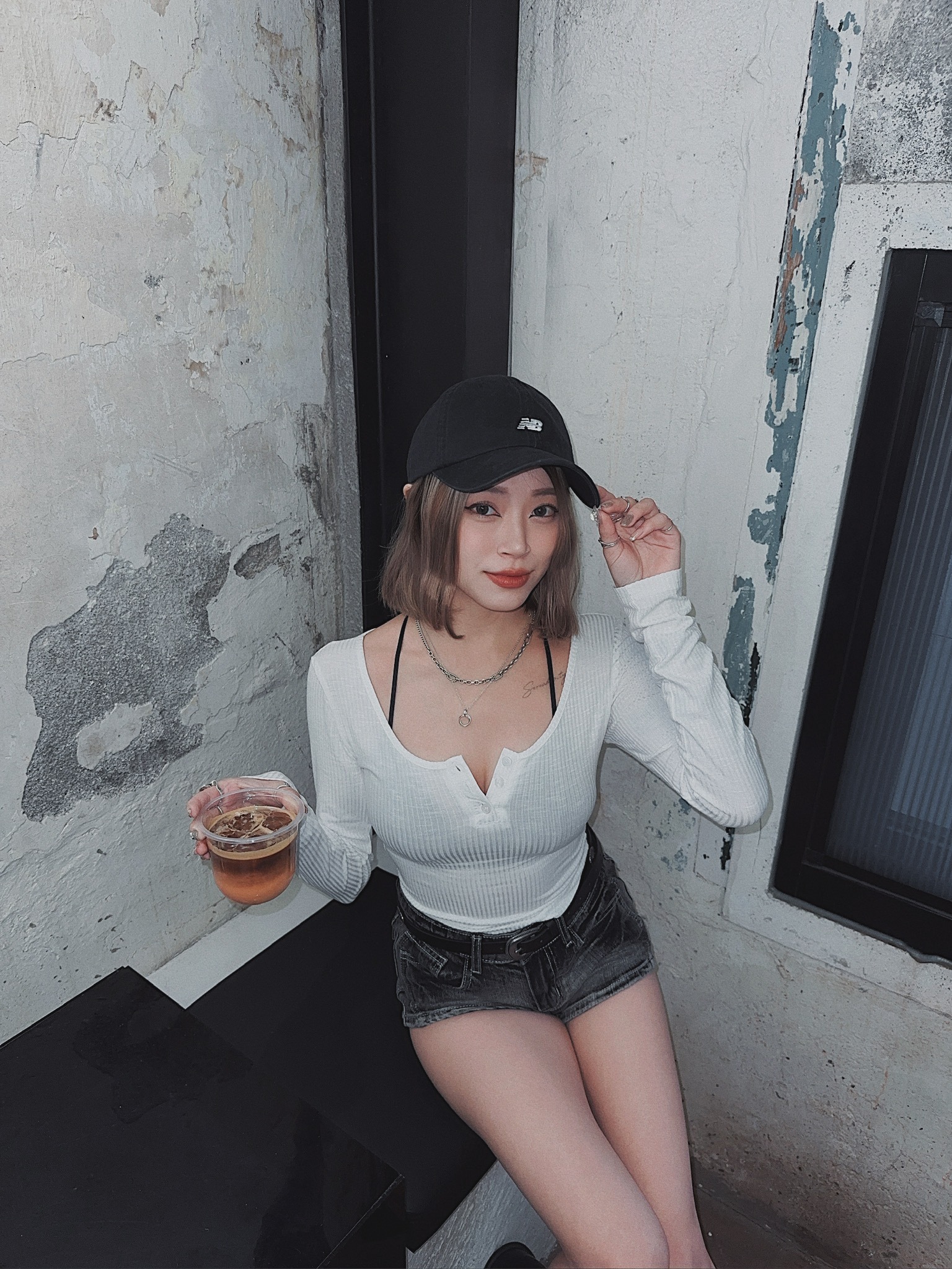 9ADFFEDD-6C26-45AB-A431-6EF145C89B4A