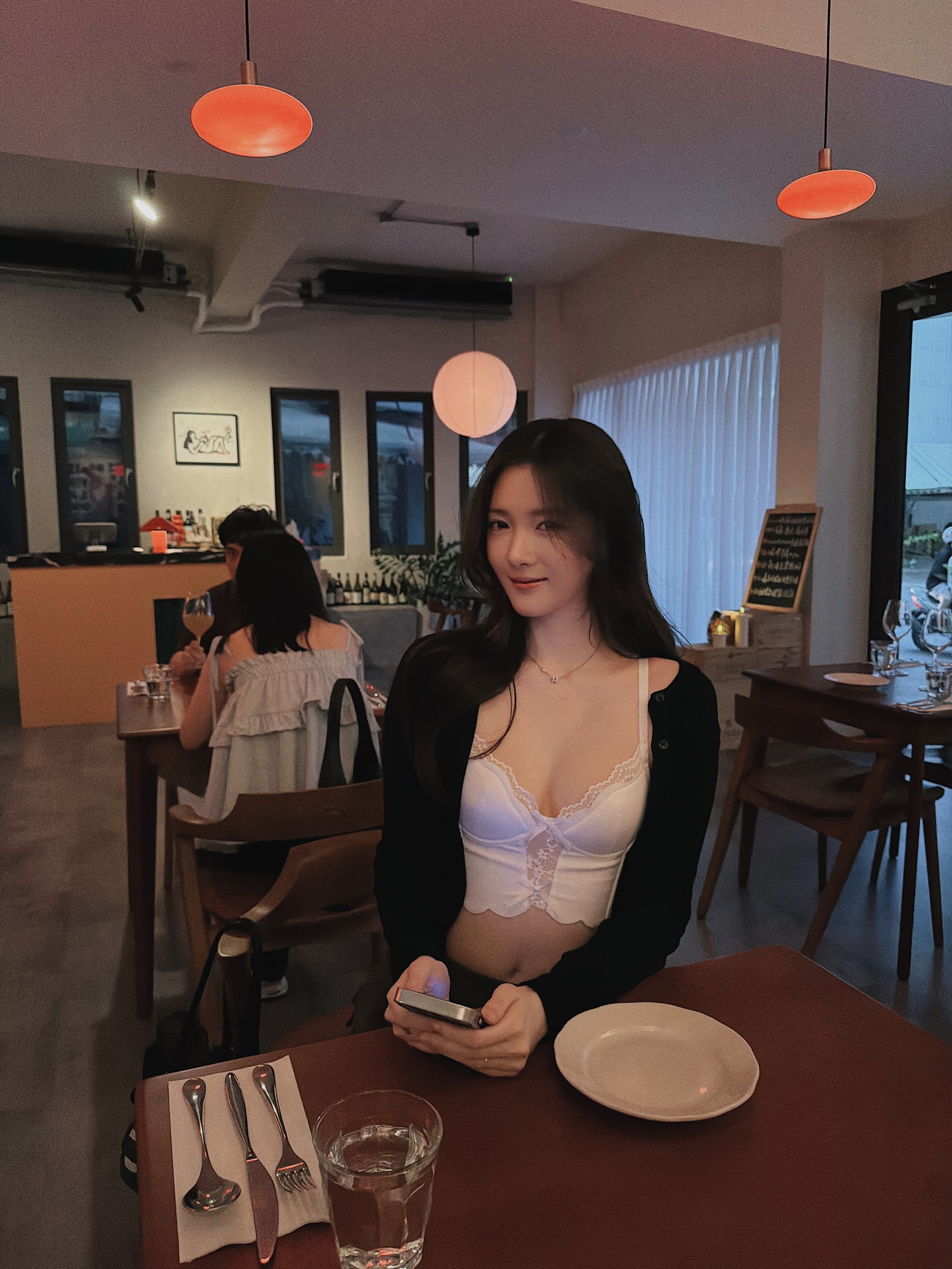 E8A3F13C-82AF-4BD9-A35E-70F2D4B59006