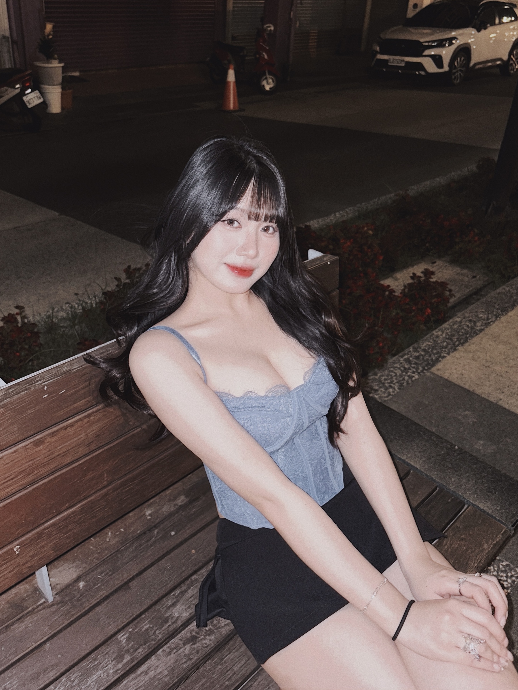 6B57F6CB-827A-46CD-BD76-981E0B5F6642