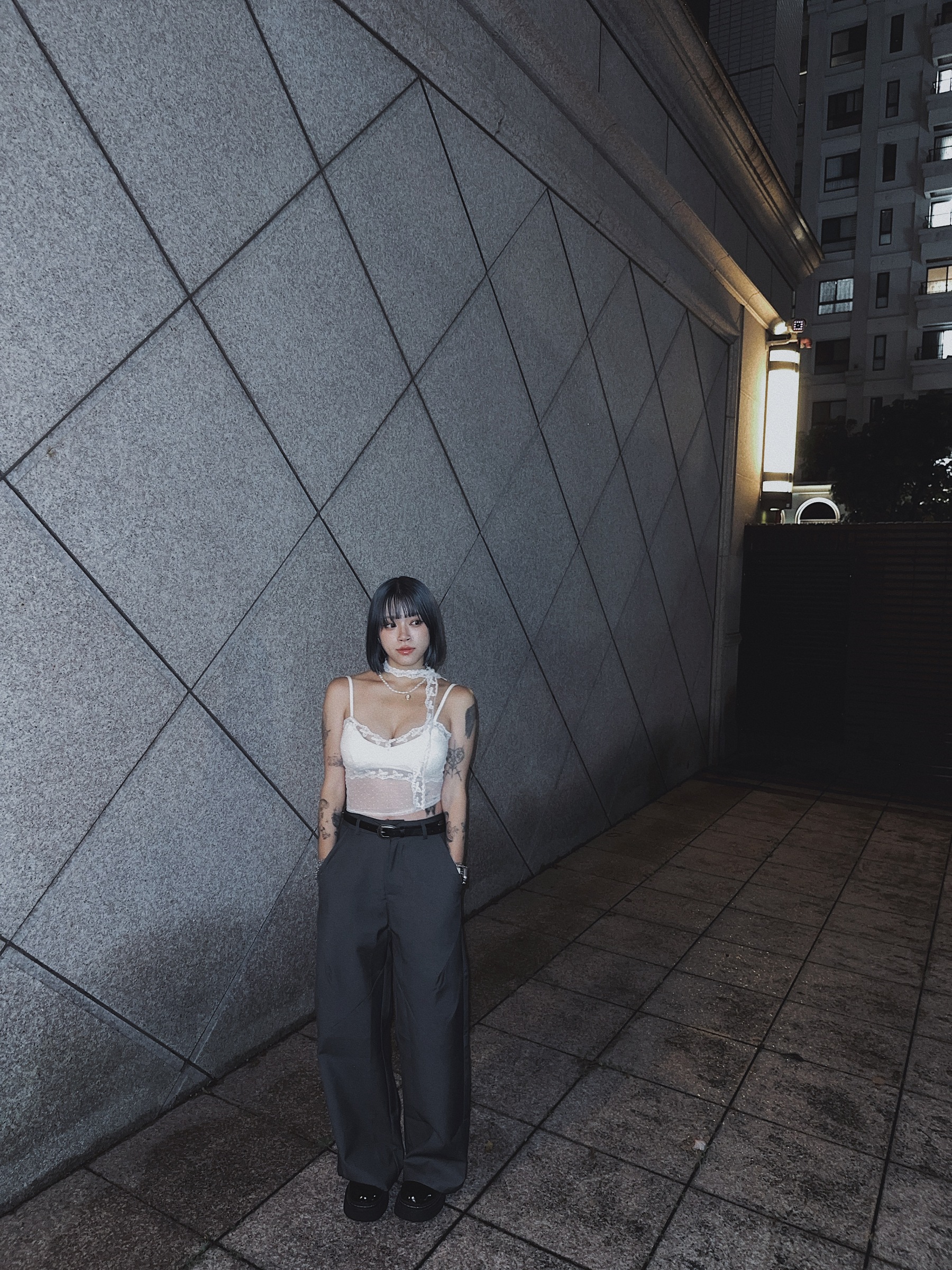 78687380-BB37-44F4-BD05-A9D11C491900