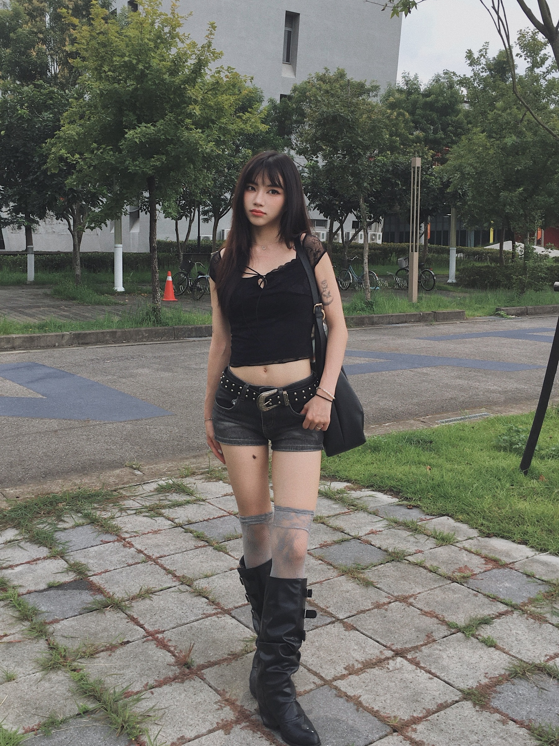 4C06EFAC-9870-4D55-A86B-D717346B314B