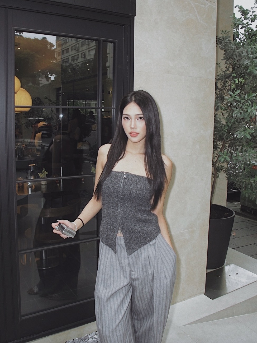 3D04761B-AD1E-4C8E-8473-0CBF2BAABD44