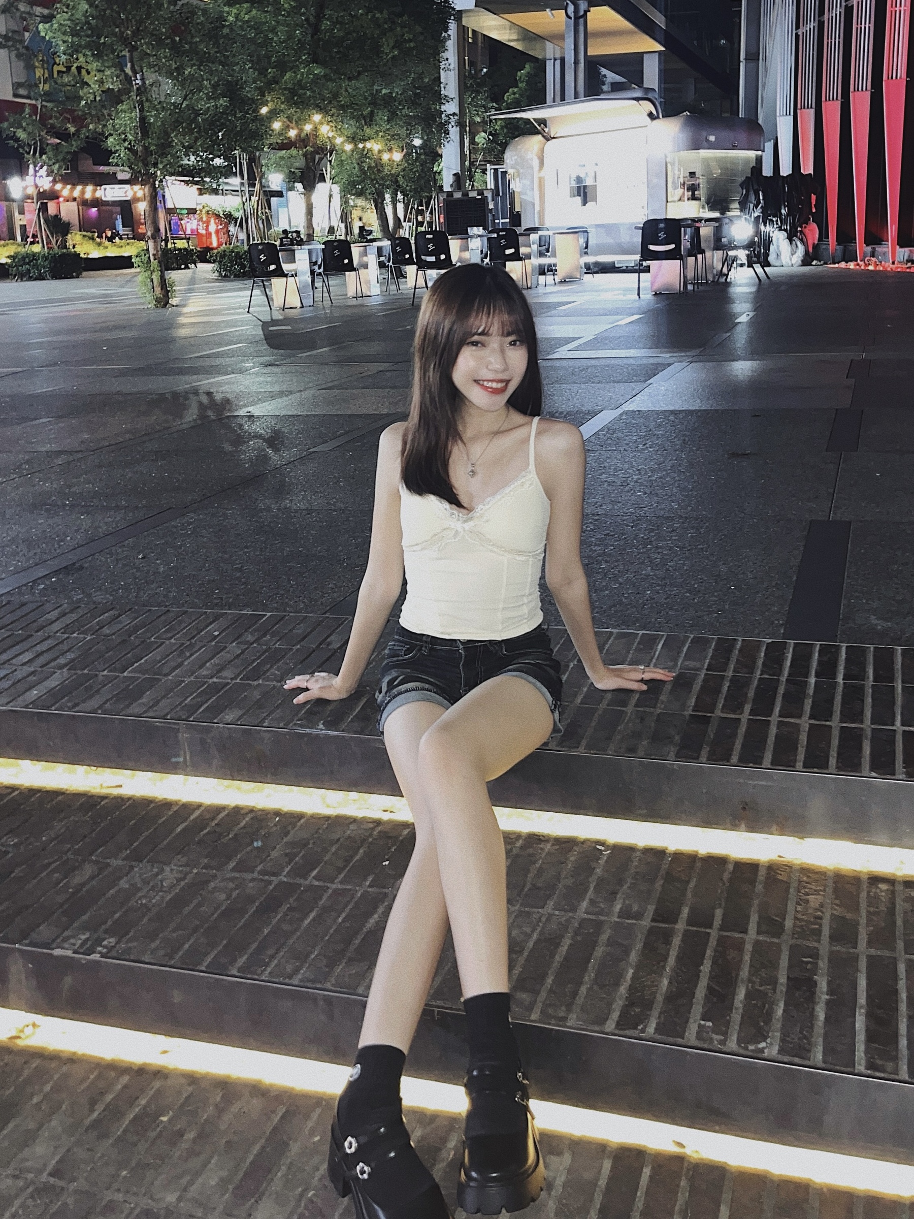 DF8DB971-DFA8-40E0-BE16-534EBFB5E763