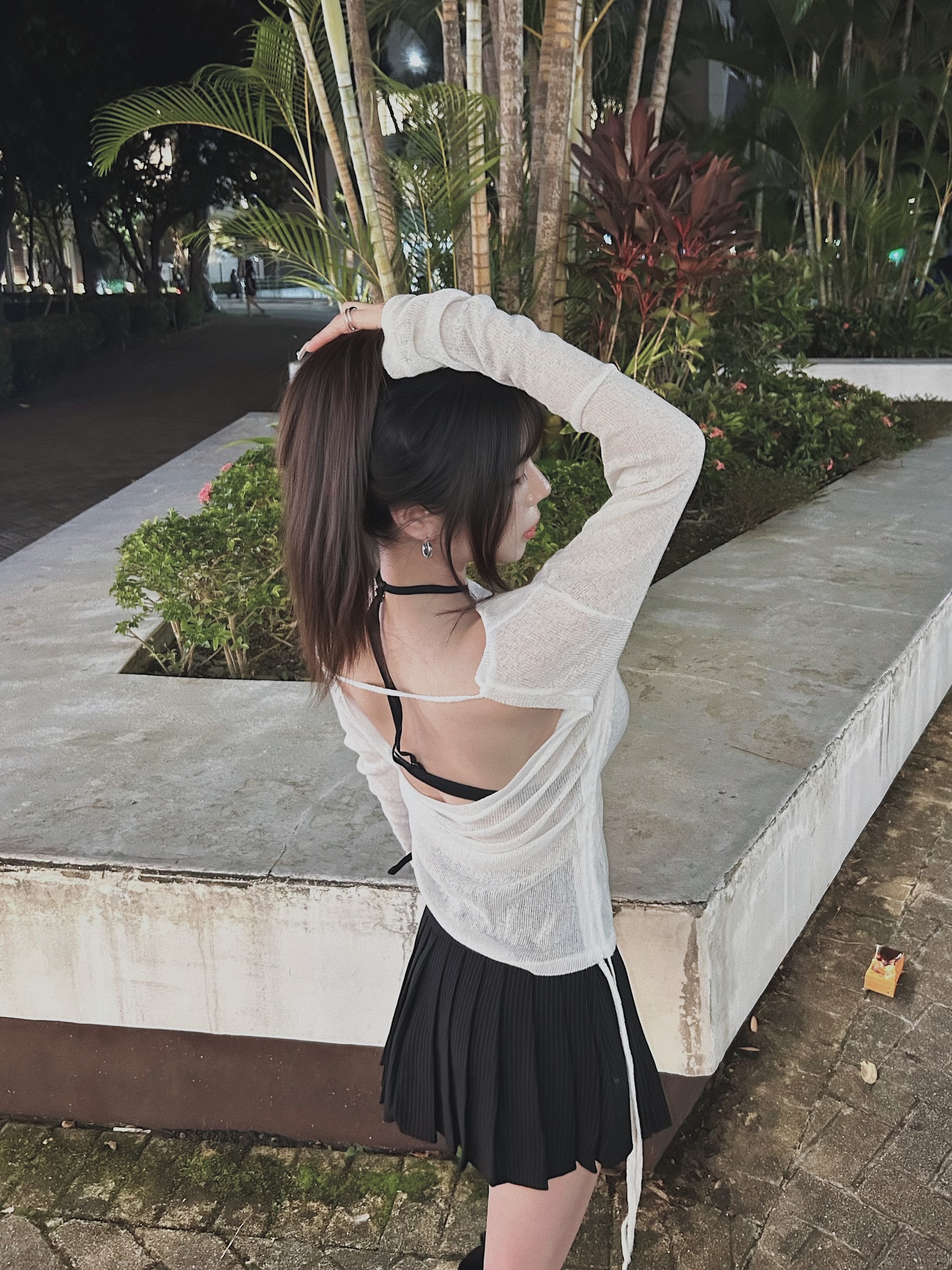 C3E85CF4-B8C6-40C9-9E58-40BEBDCAC522