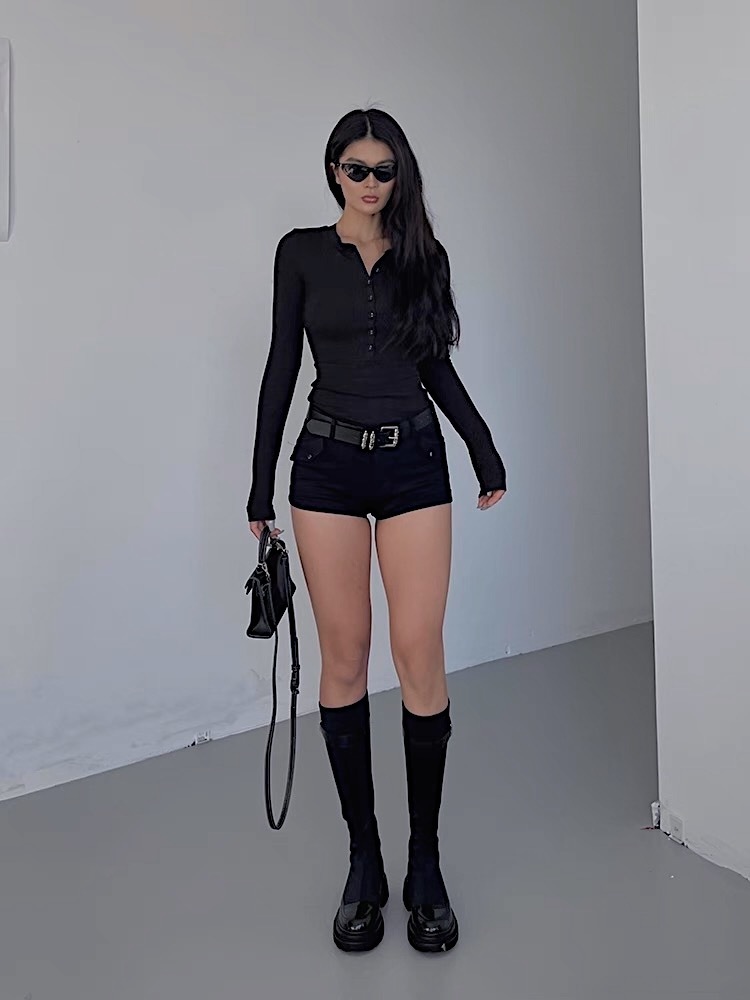 AC72FB9A-5891-445F-B2FB-BCC3684C42AA