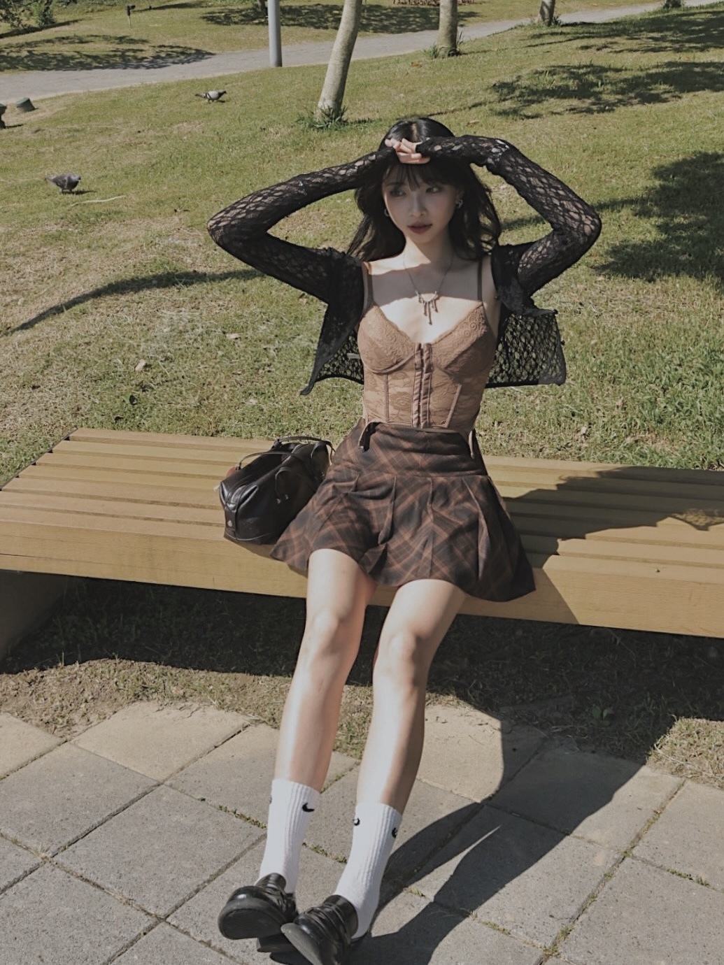 FC9B8B27-7577-4DE1-A5D9-5E0178F70C03