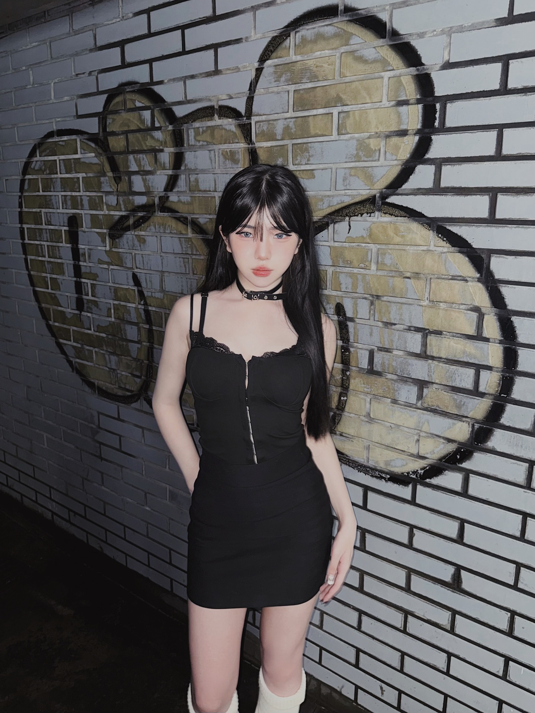 DBAEF2C3-3107-4FAC-926A-245E2A9785B5