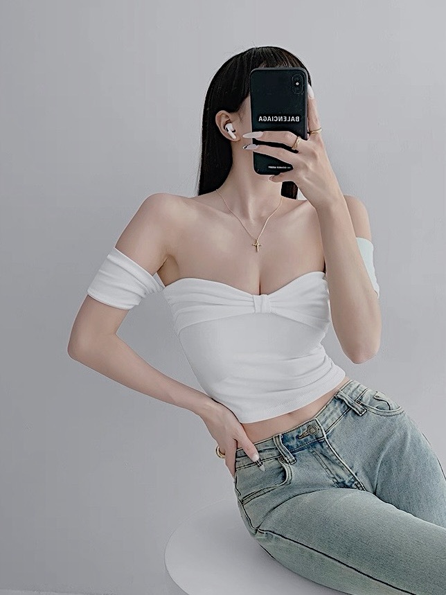 2A42F085-9800-4877-926C-D9DC4E26D9A3