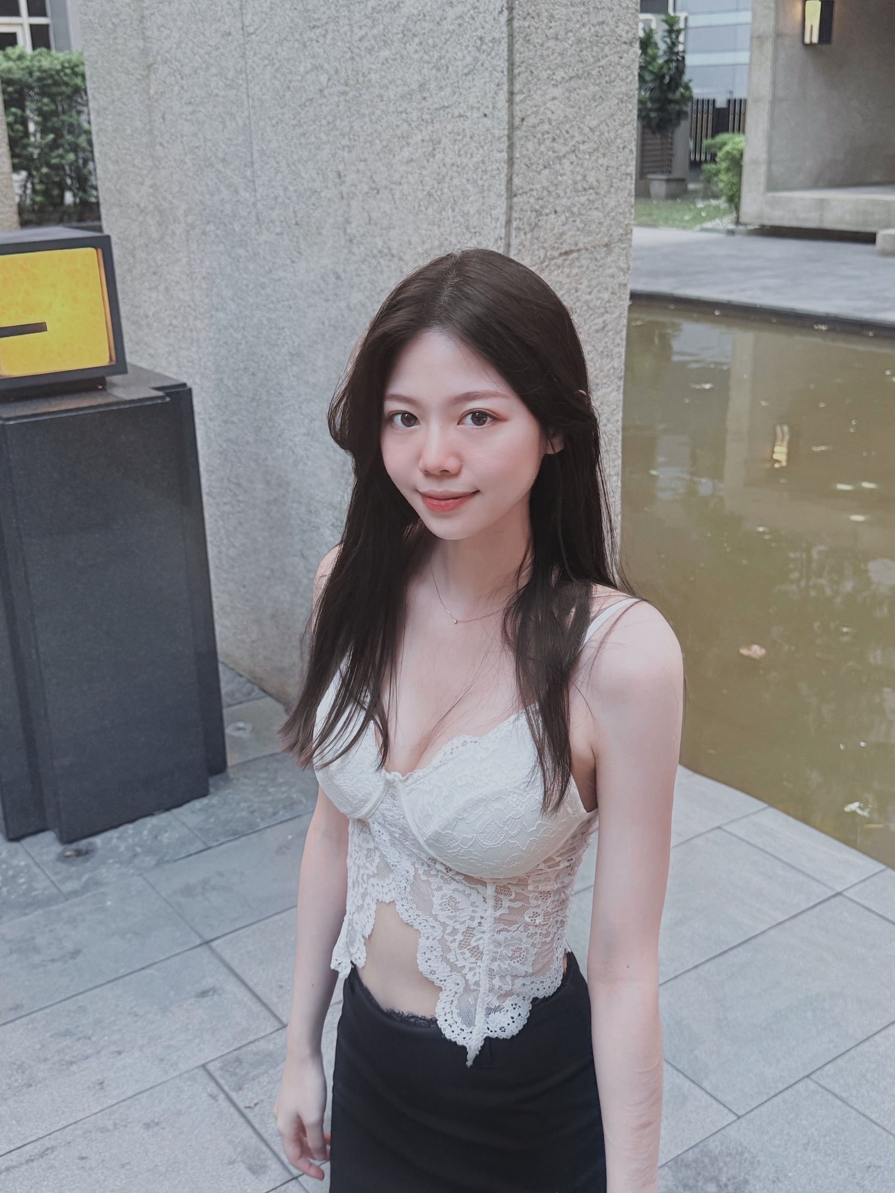 CDCEB3C9-77DF-4559-AAC3-90804AF78CC6