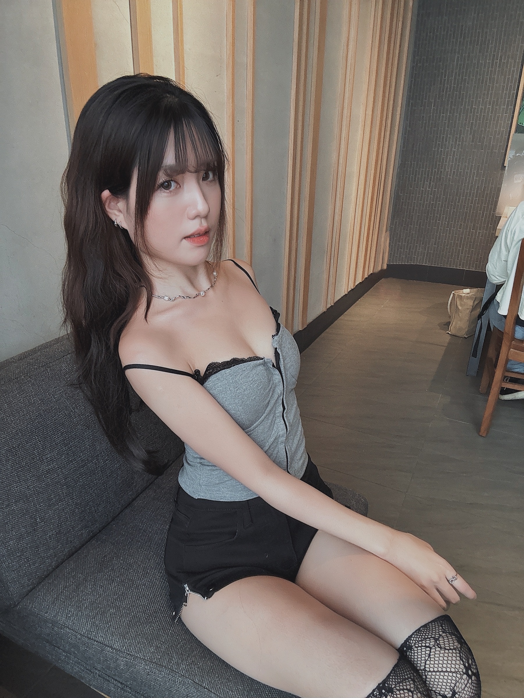 79E50C6D-06B1-42B0-B797-F8E50B6142E8