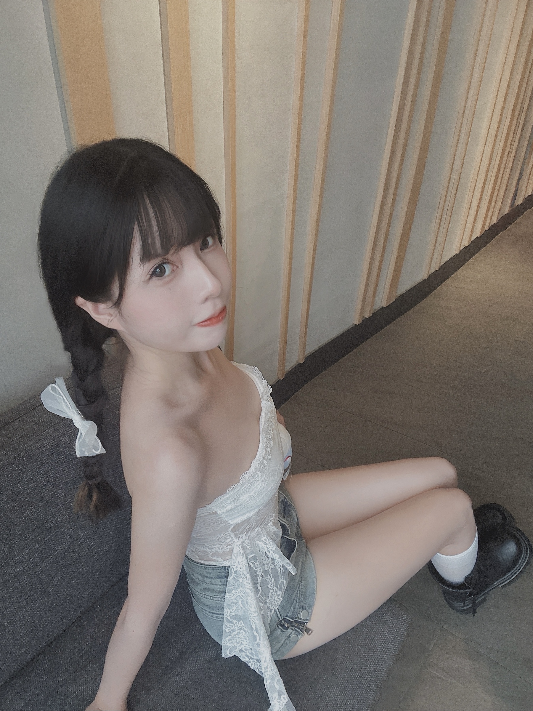 AD2E8530-1931-4A51-9D3C-EEFA27C93647