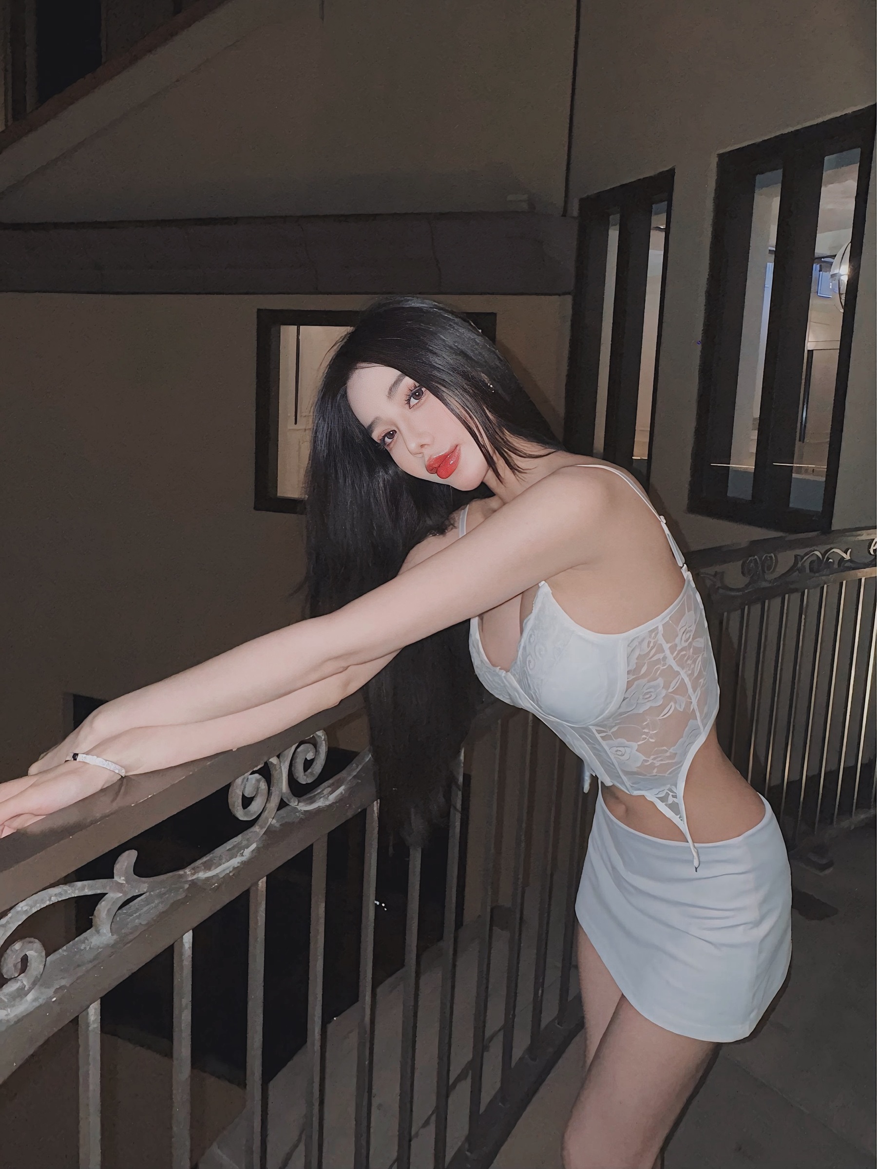 67599691-6014-4D7A-834D-7F8262DB94B2