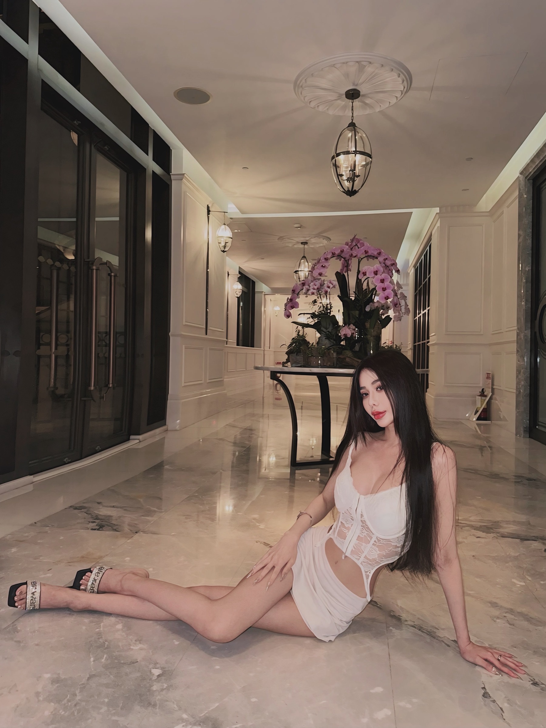 FA1439B4-6D22-480D-B334-3A2BBFEB5C47