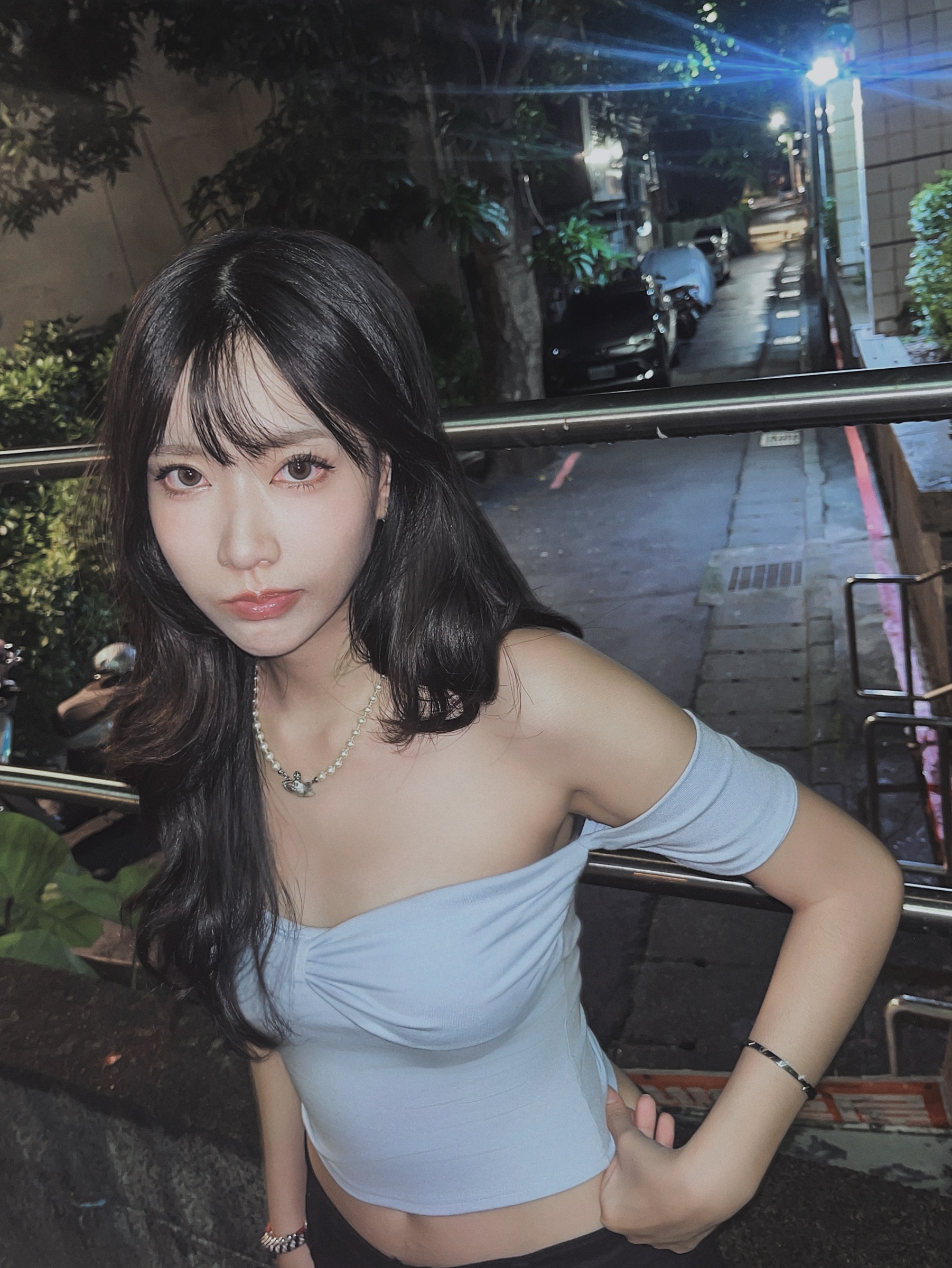 78DBAD69-9EF7-47C6-BFE8-C2AE22D163F0