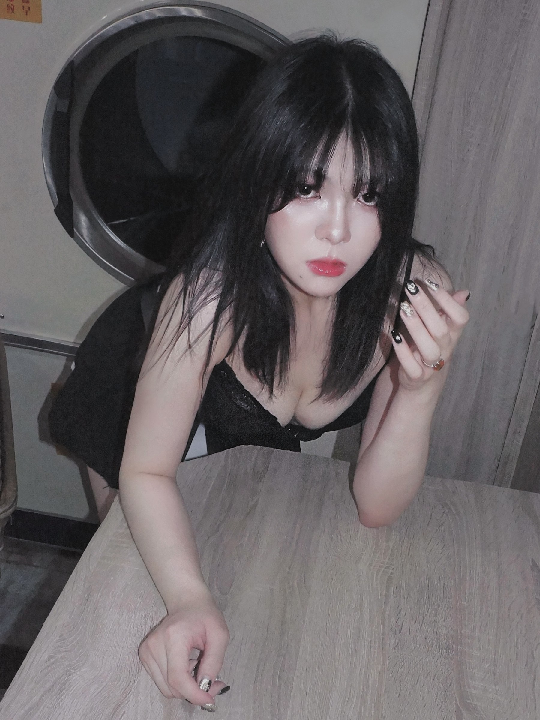 26685D8B-1D82-4A49-BB21-83D408743C46