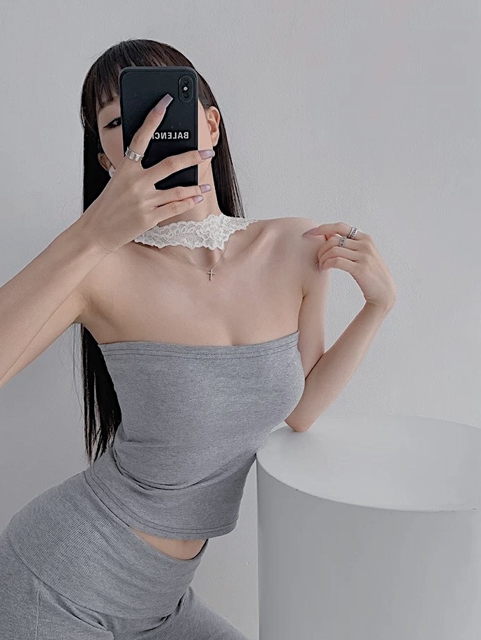 CC04B8D5-DDF6-4FFD-B0A0-7668FFDFEC59