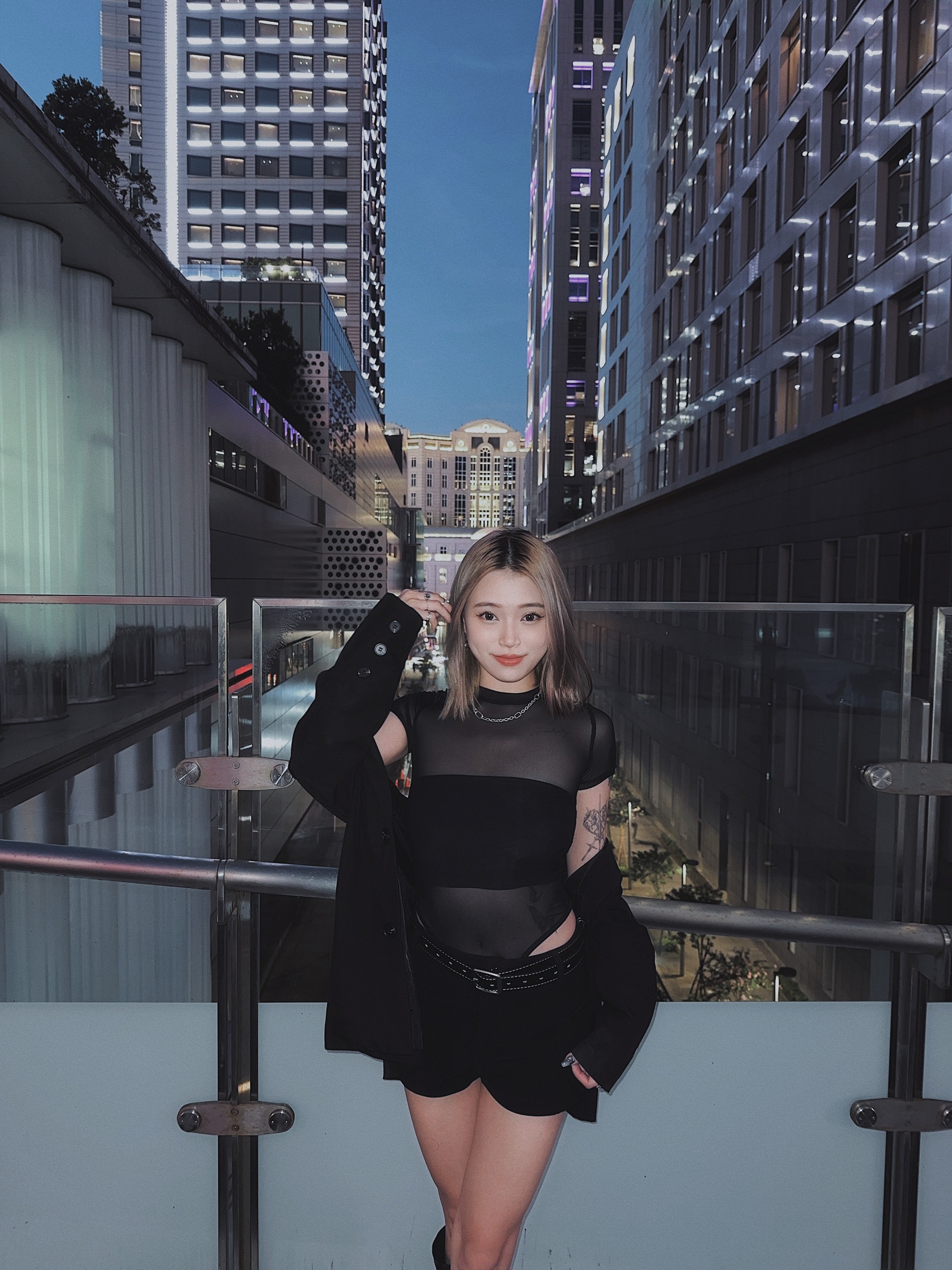 BF5B6FCA-8024-4577-A4AA-03B65EC4F936