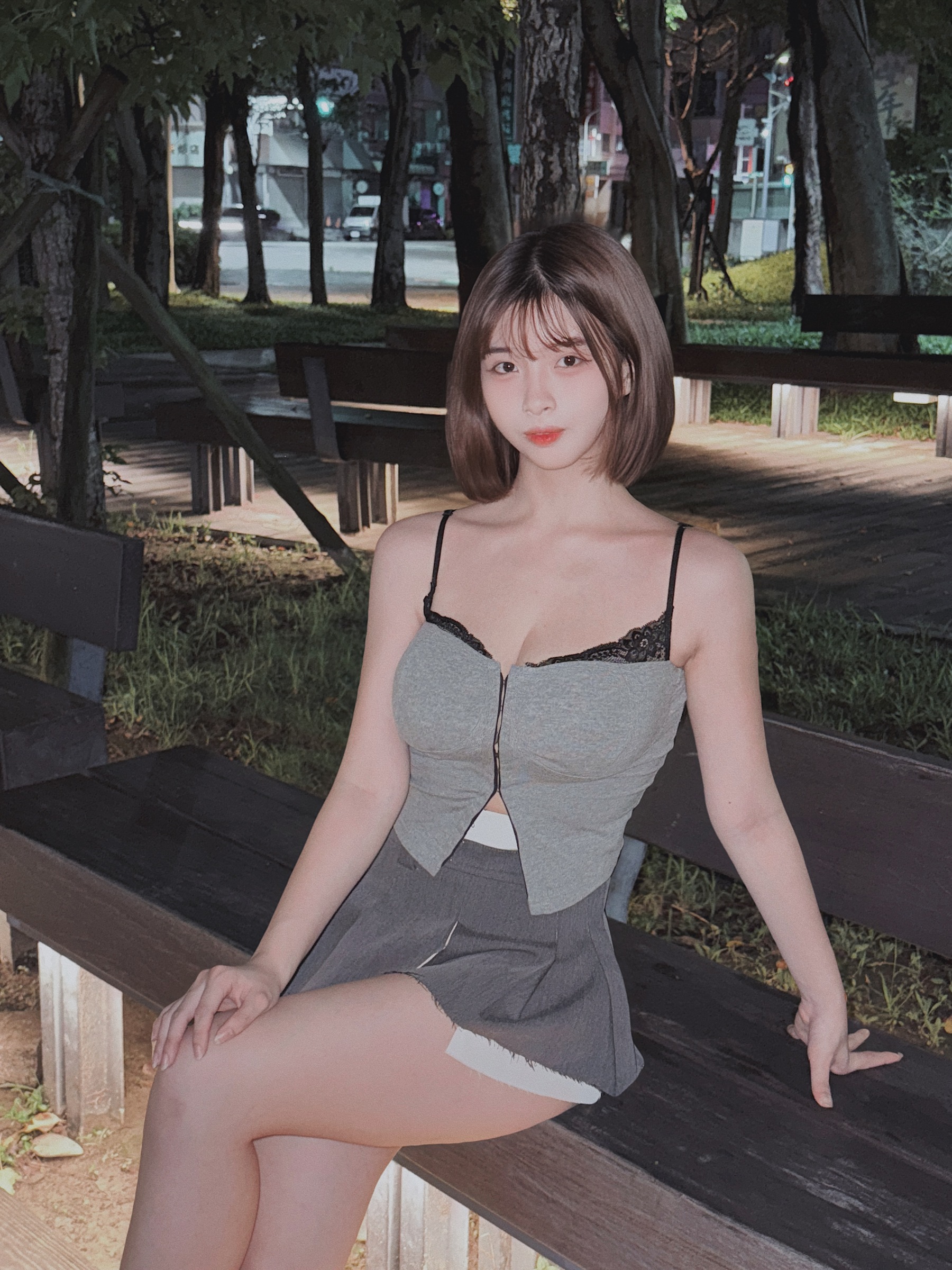 5FDCE681-CC20-459D-8F45-E6AD0FA27F33