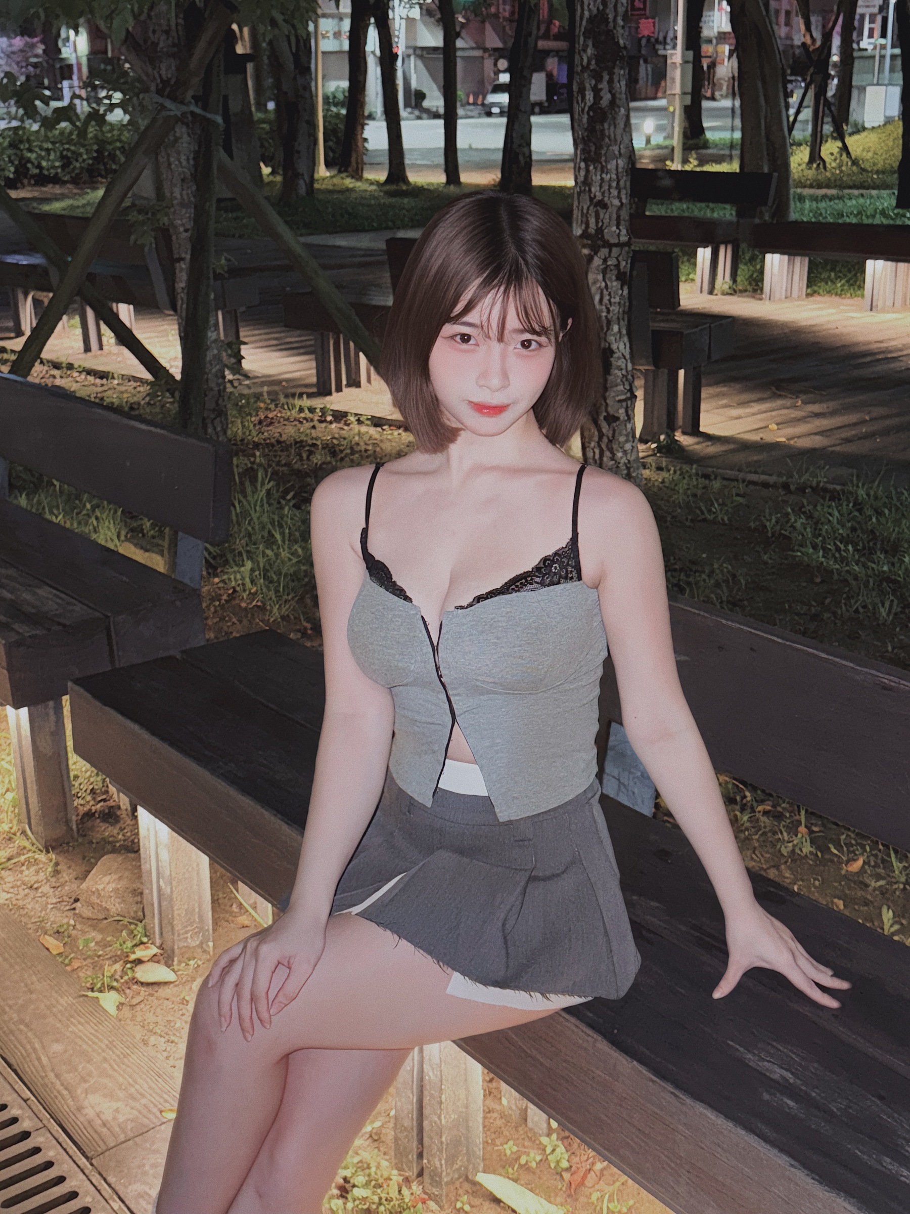 D27F8853-1155-4B83-920C-097B9086E59E