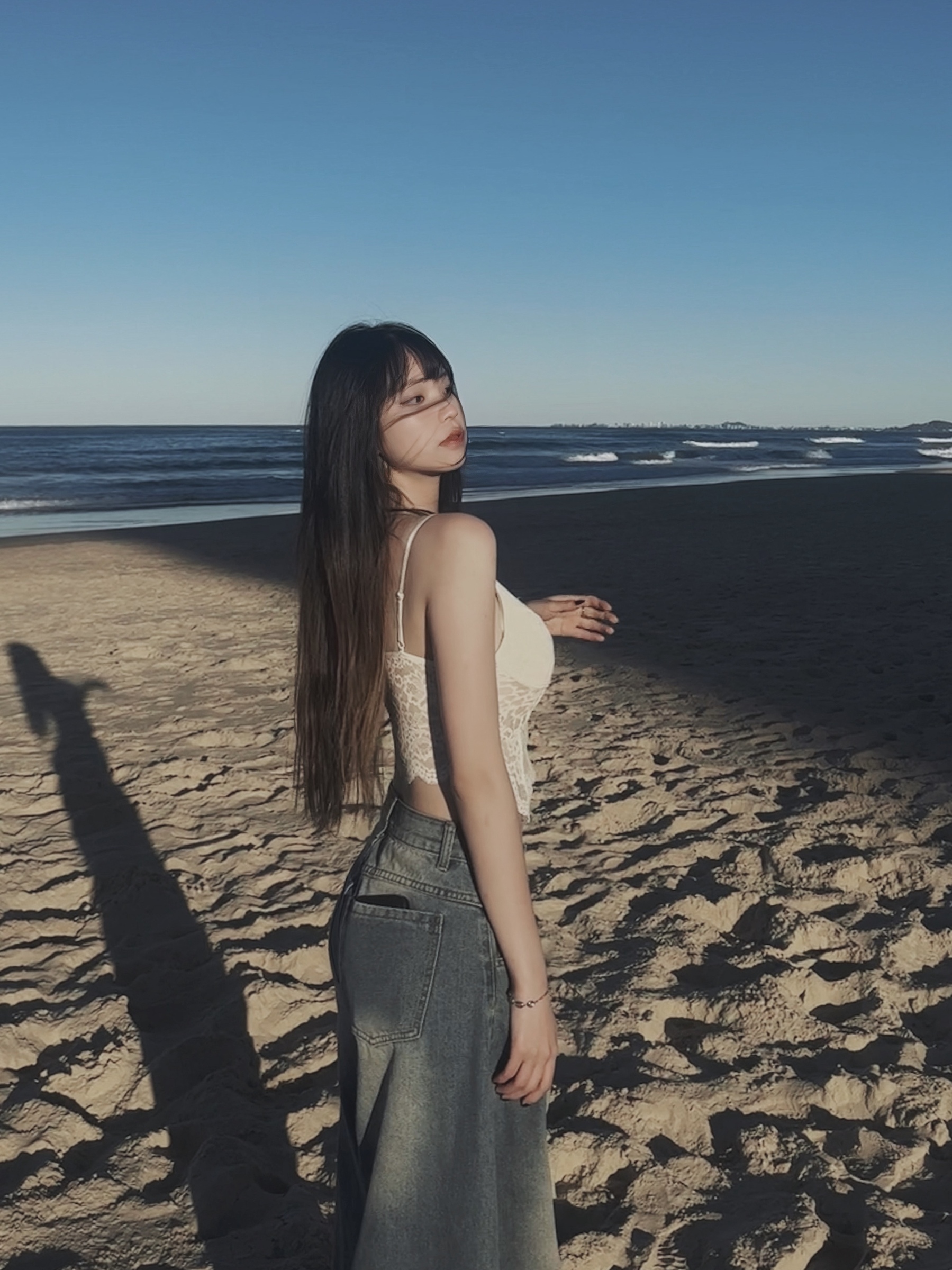 F8258739-C30B-4691-B312-9EF2FC7E6C8C