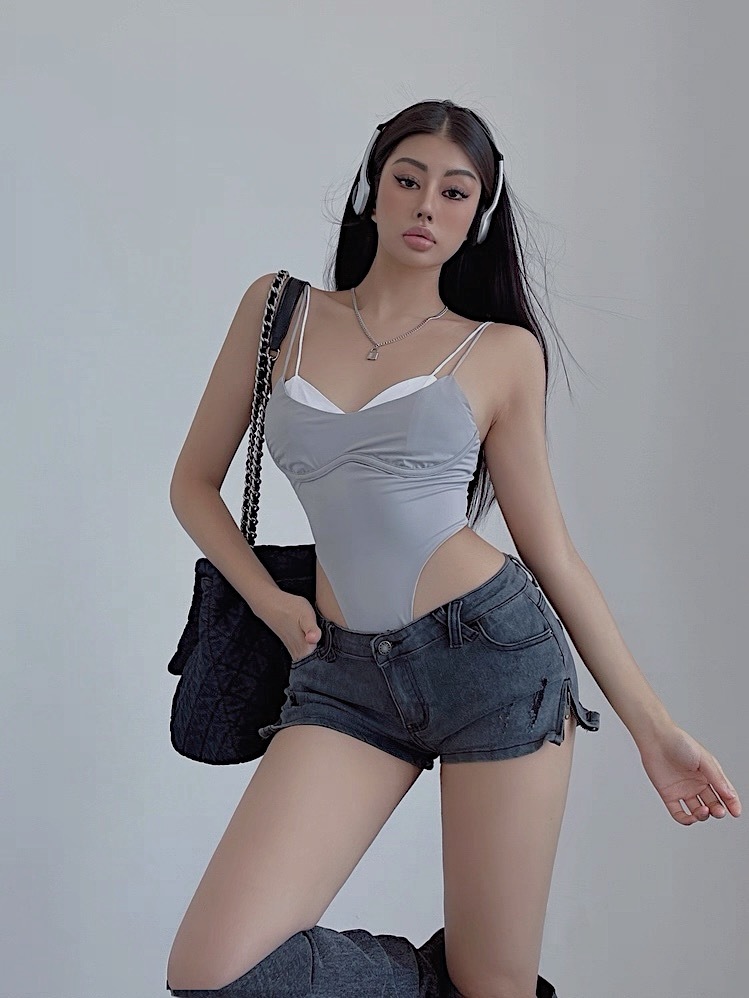 F01B063F-A9C4-4907-9824-F2A08D3C7657