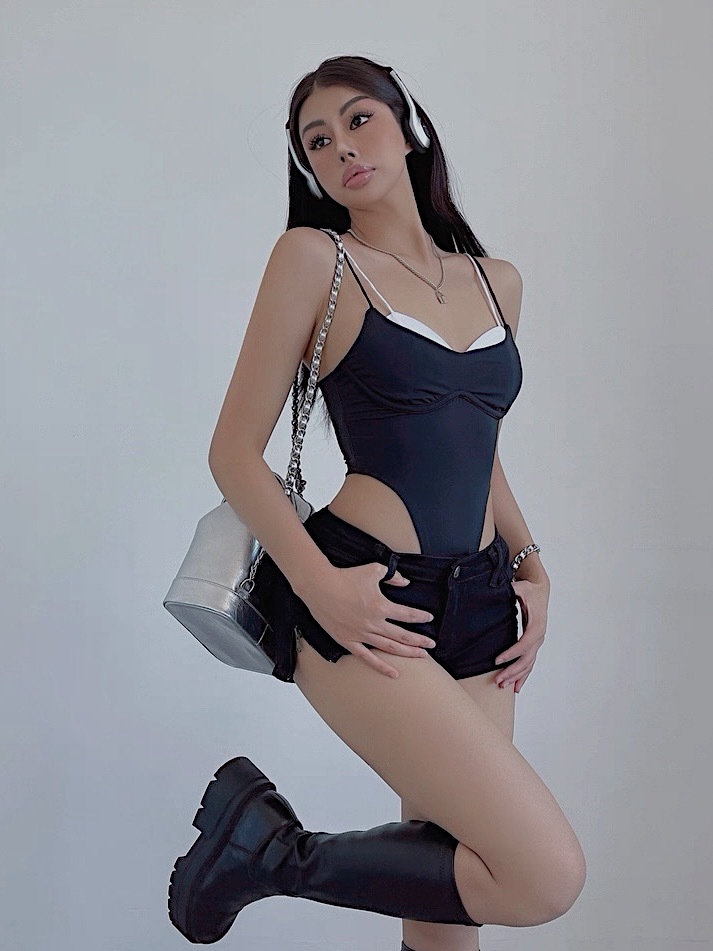 671AA2B7-3617-4CBB-A93B-35C8EB53C727