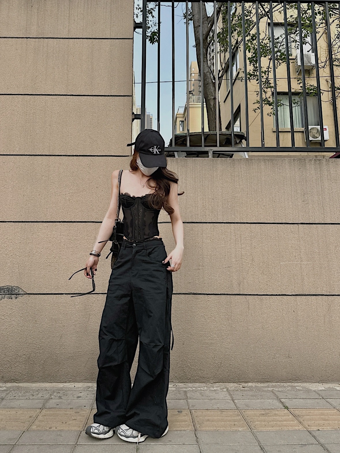 DA73323F-F325-409B-83C1-C7A3E08E0288