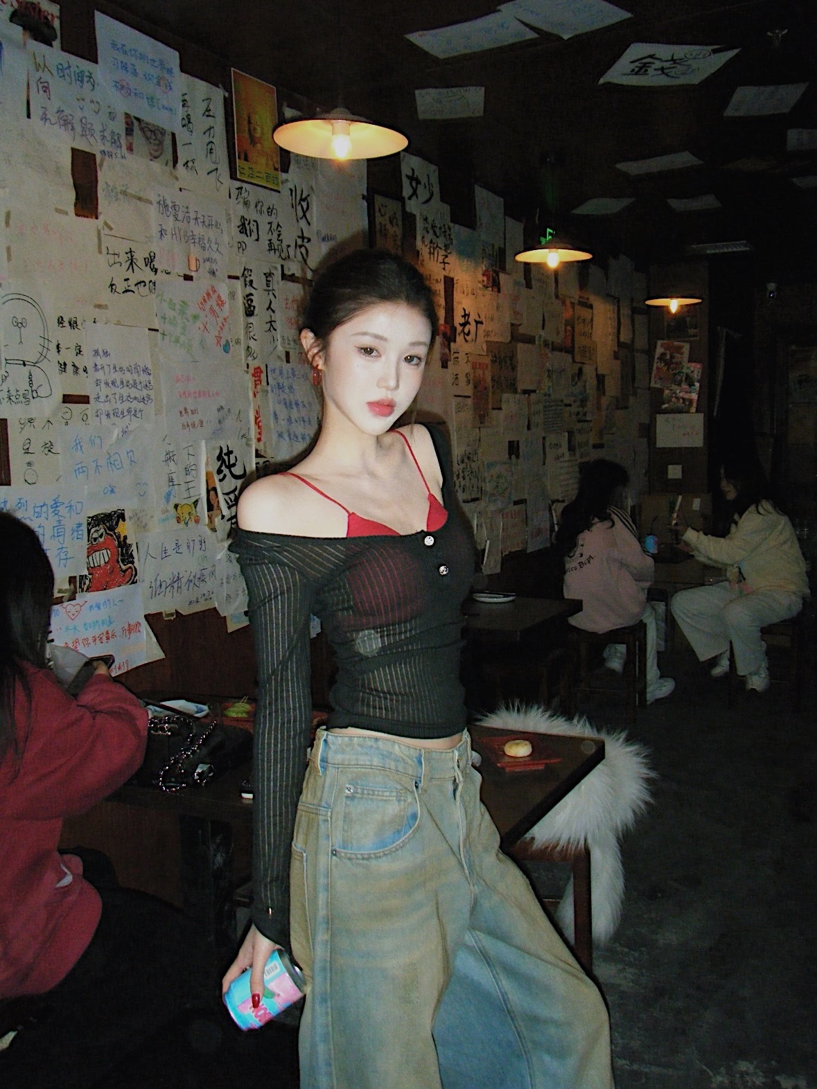 BB9E8A33-EA5D-4EC1-8FE4-91C319DF860D