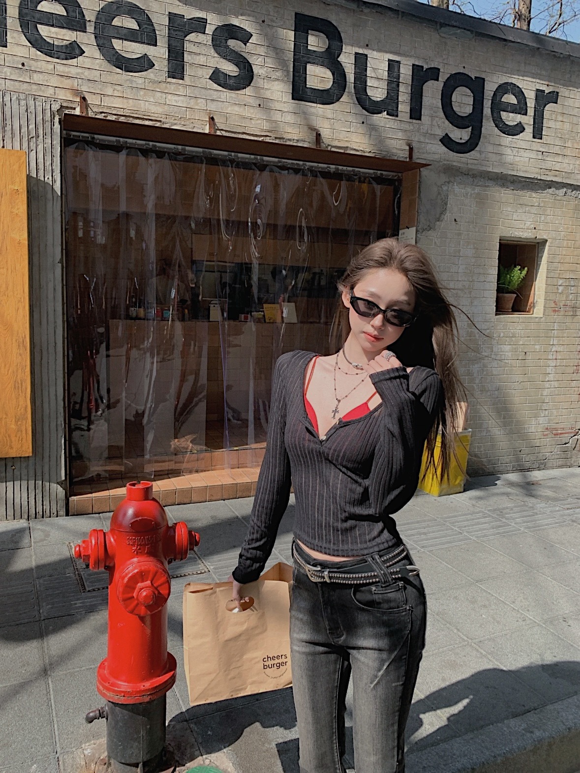 28E80DFB-0C96-45EA-A1B5-98368DFEE39B