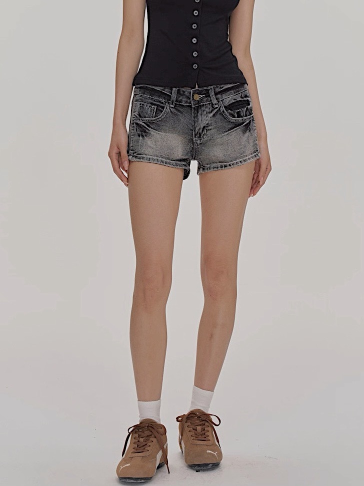 1E196B9E-80A6-4474-9E08-4BC861102AC8