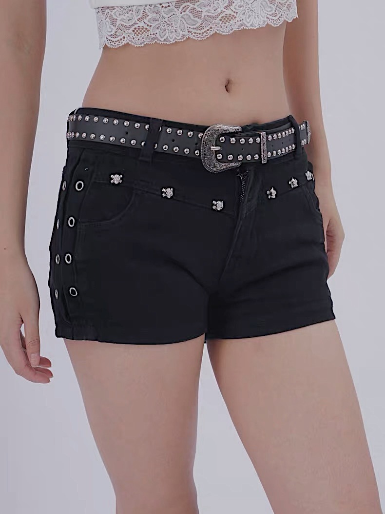 22DC9382-A0FC-4976-8CE5-106C7CA27177