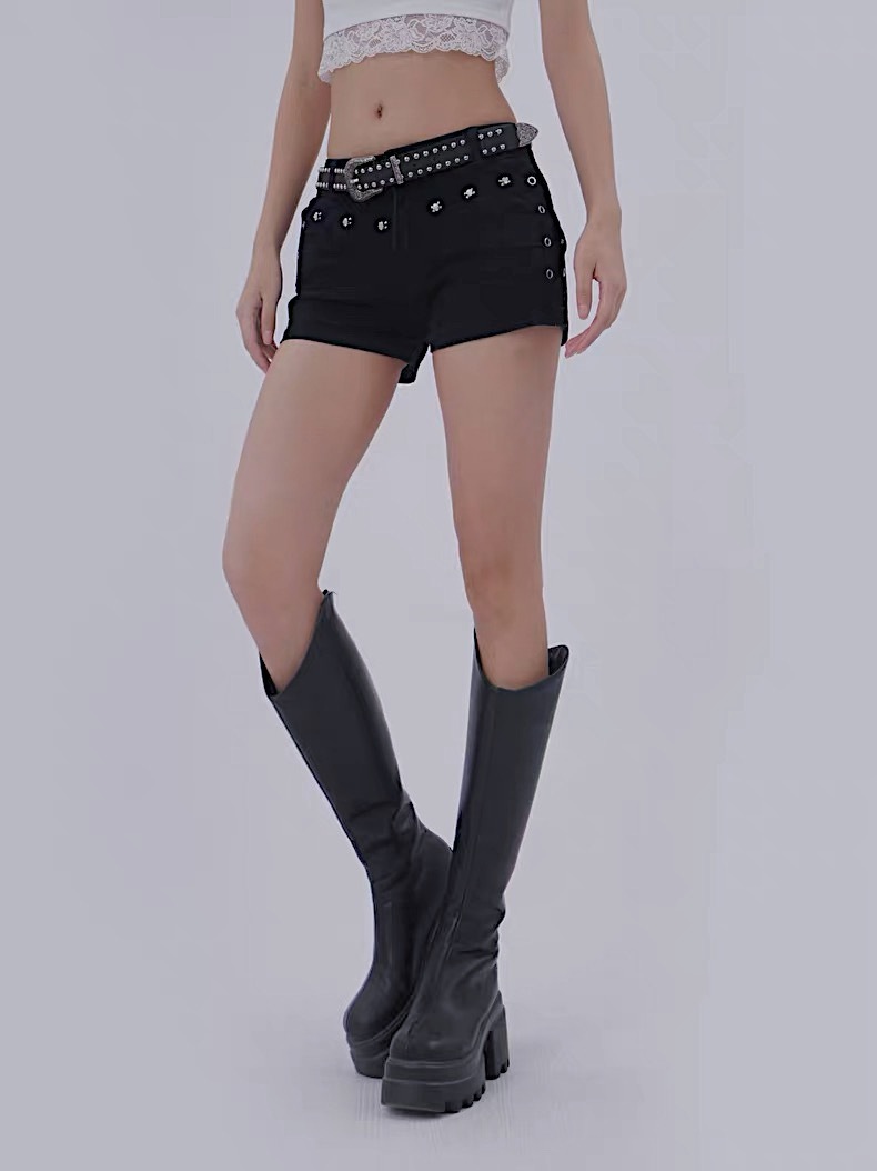 D1E56494-6B43-47F9-9437-EF72514A98F3