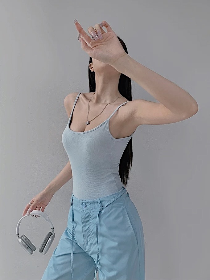 A2E2399B-279D-4DE4-AF05-EAE56F581E59