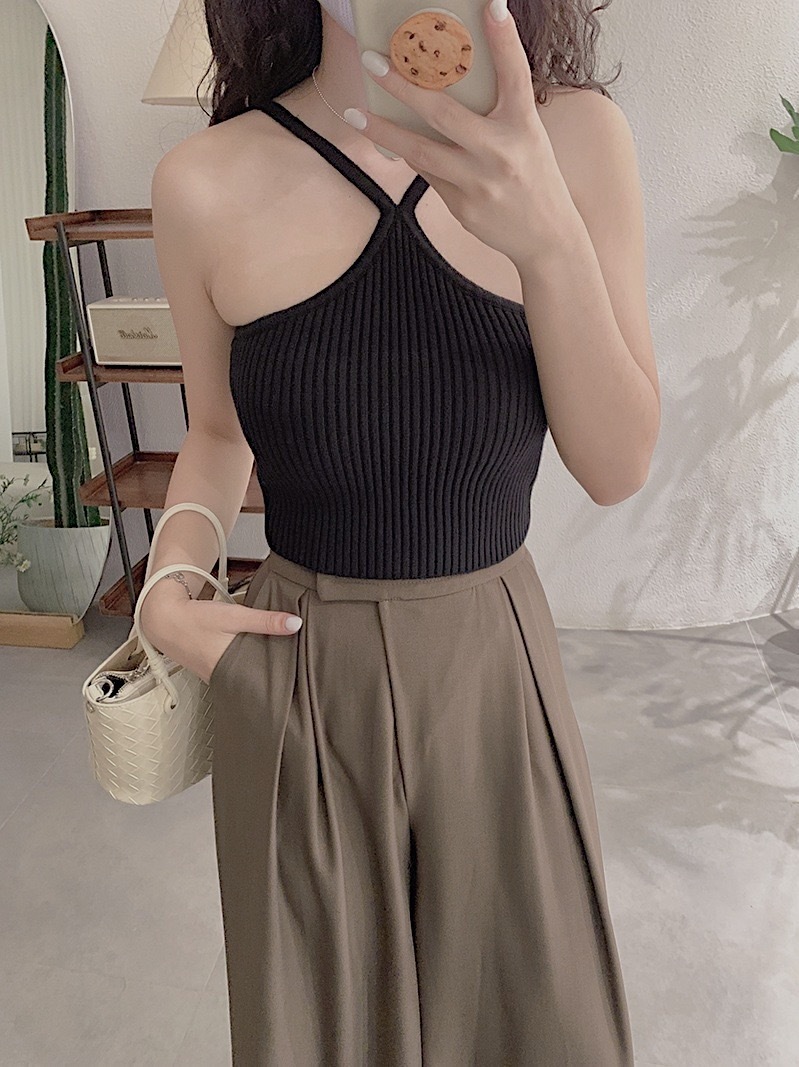 91663328-0E0A-4952-AA87-3C6675F25323