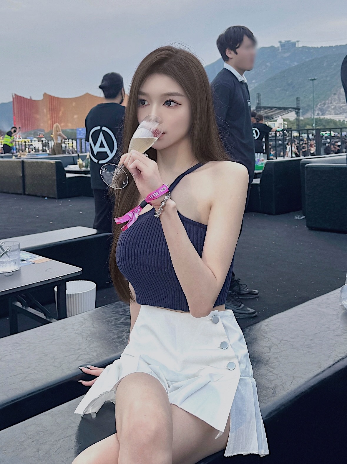 748EC85B-4930-4574-93DF-1D07BC80818A