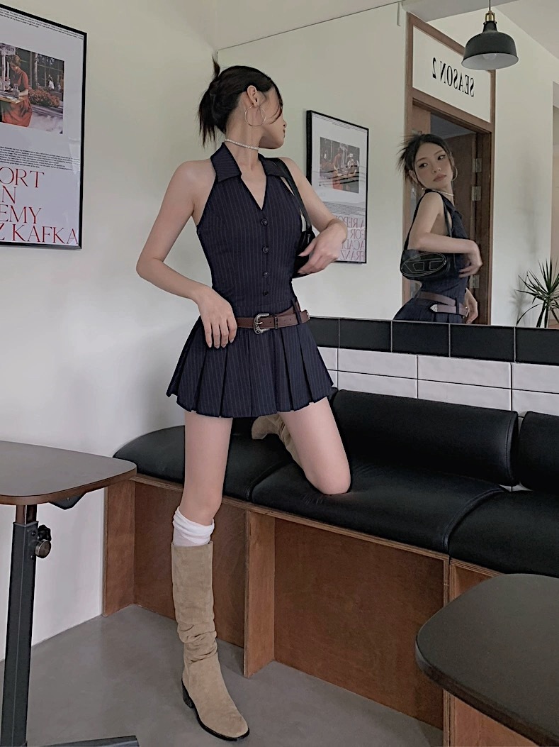 130DE5A0-0495-40D6-8FD7-70FF169D9DEB