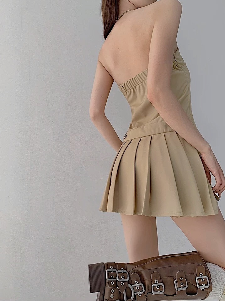 29E27FF6-9E78-4A3E-8199-5F86E8B83BD4