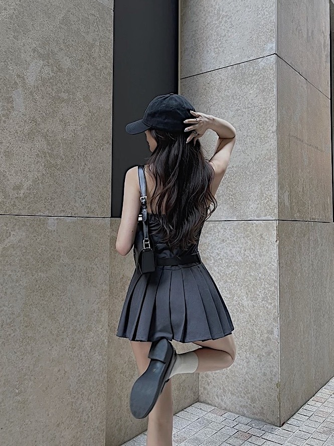 D27E5B9C-5B53-43D1-A151-2B89457F2DE9