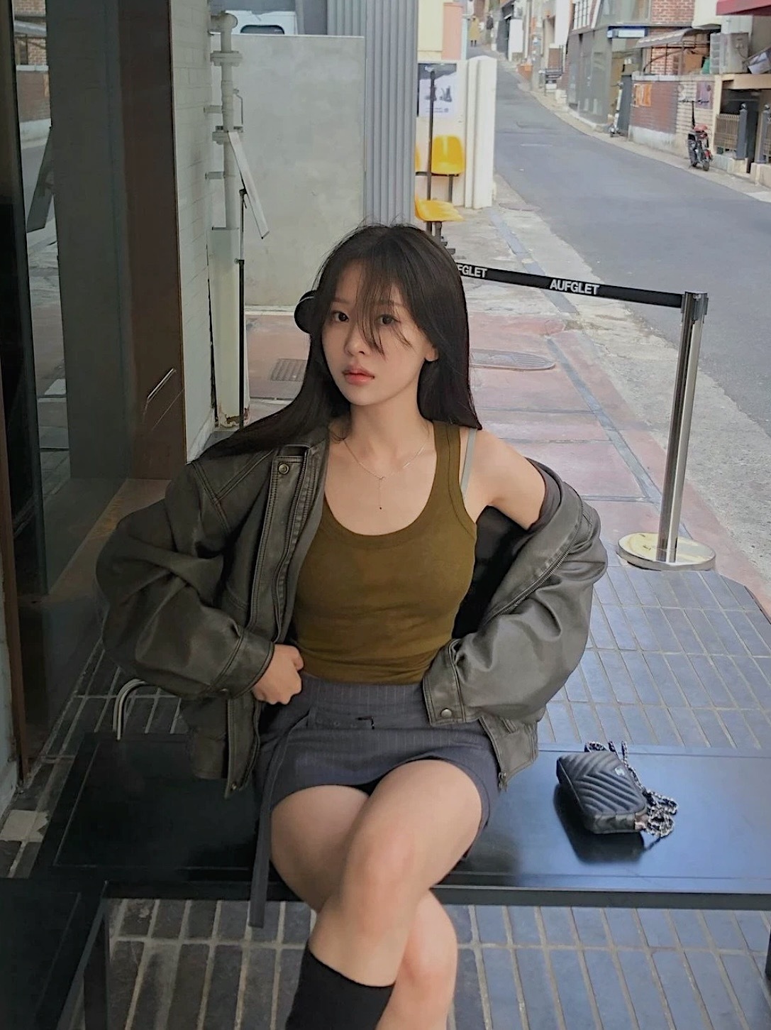 EB9498D9-C457-4E4C-B4FF-29CE225F9261