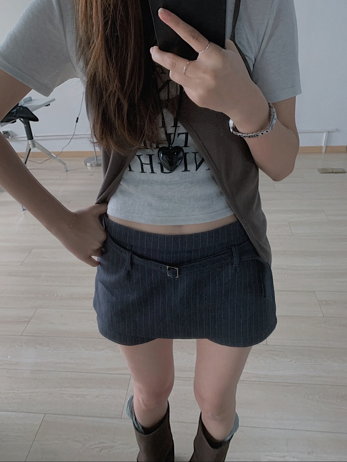 59201157-33CF-4C1F-980E-4AFA57FA5470