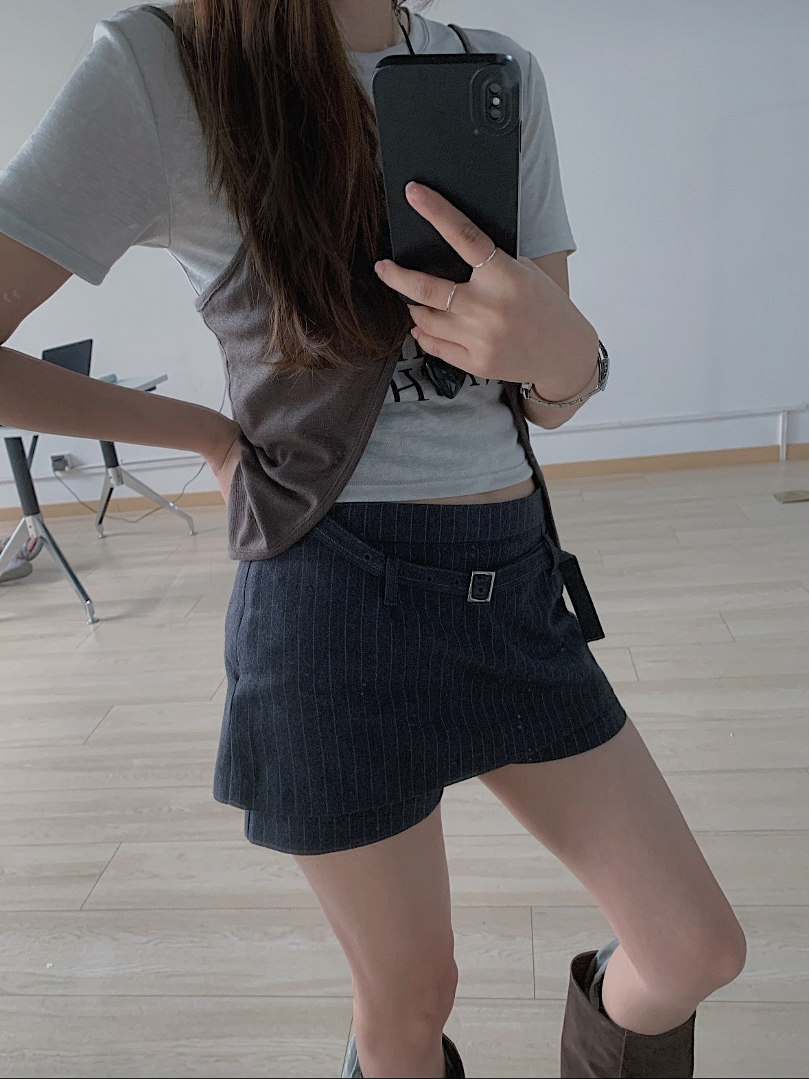 3CA36B12-37C2-4DE1-87B6-3C3B847971ED