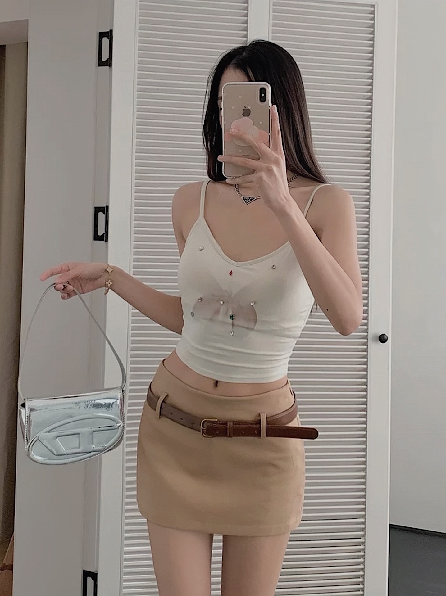 4218A209-47D4-47C3-84AA-15598B11F0A5