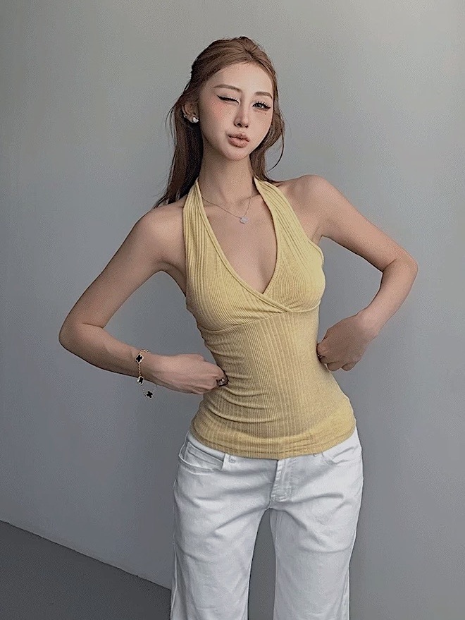 B833303B-5EF0-4225-A3FA-6AE069BF1B9F