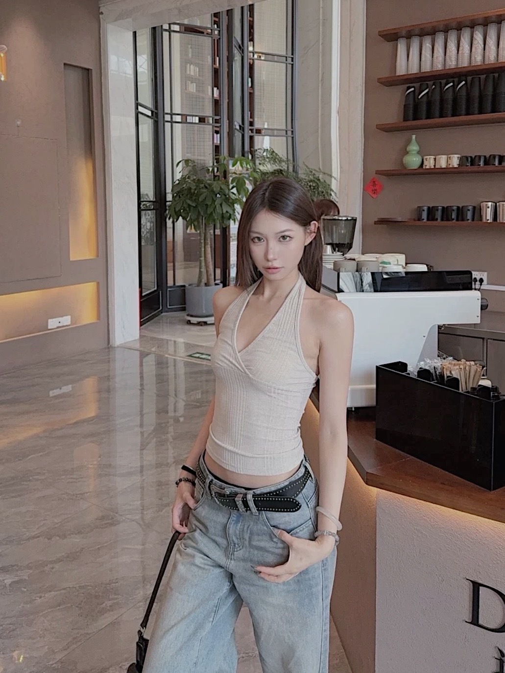 5AC3738C-A218-44BC-9EF6-7A59D5D272EB