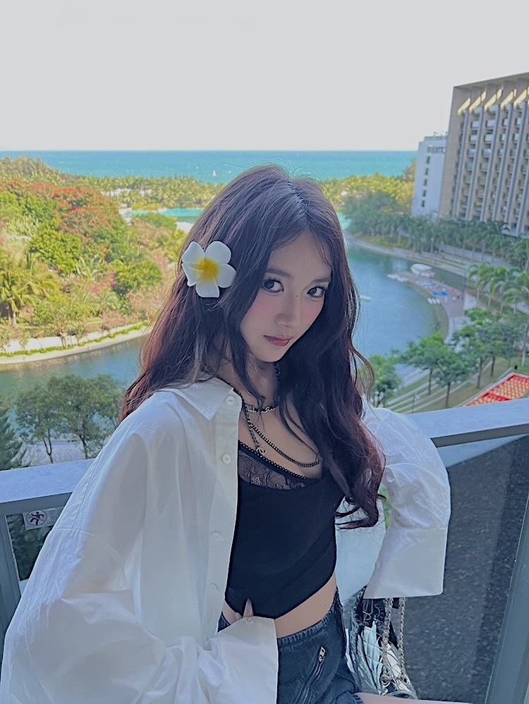 E225F1C3-F002-4D08-8429-AB71D970DB96