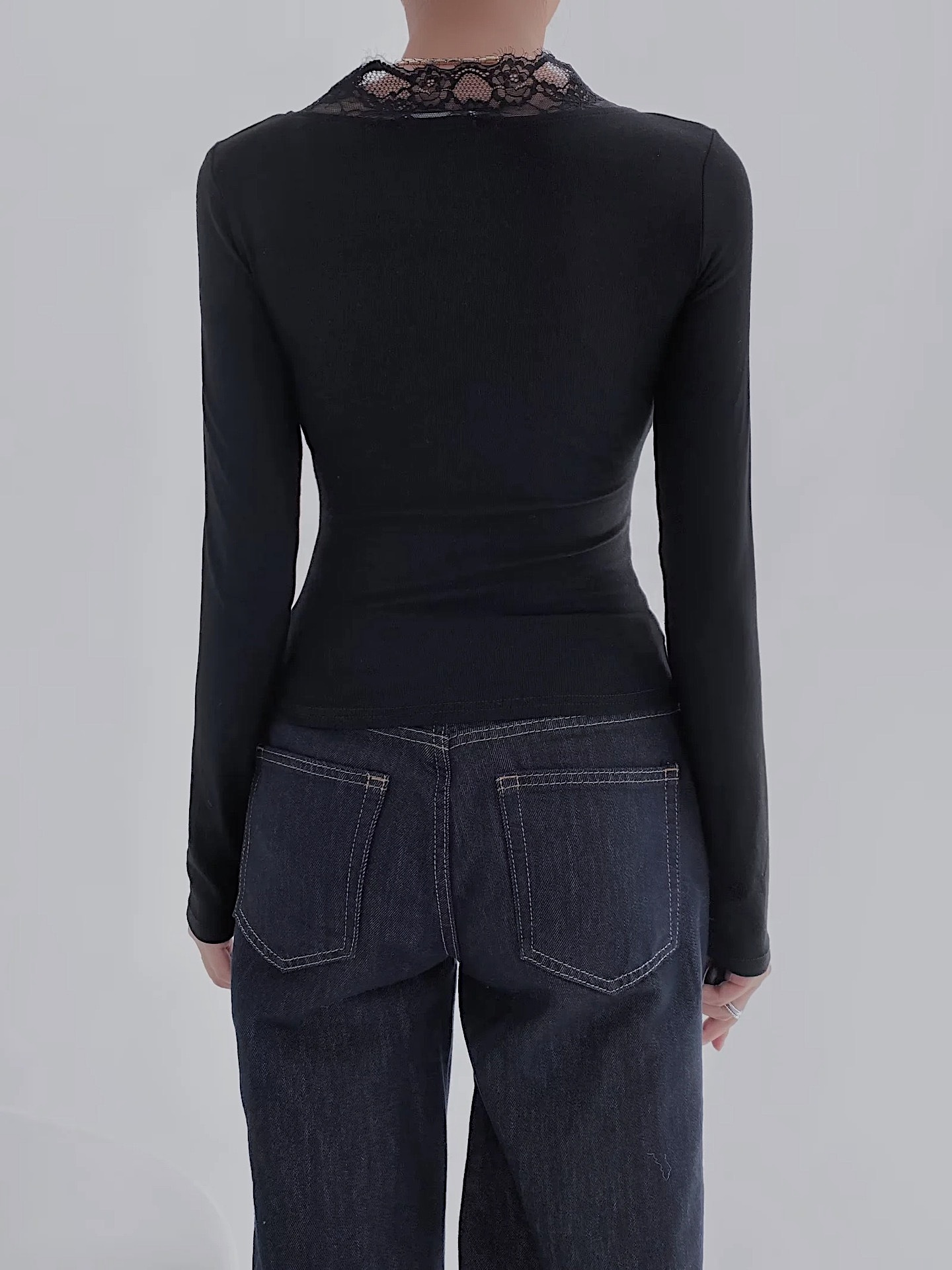 638B2D8A-051E-49F3-B4DA-E0C388F5EE2D