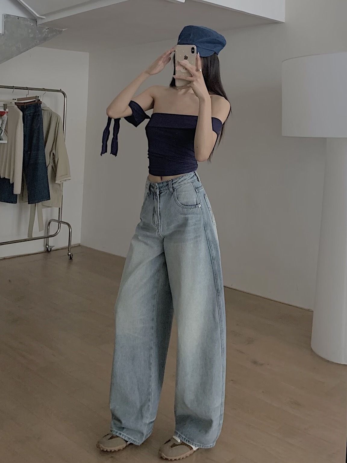 42FABA37-6FBB-45BE-AFB4-F419CD1AC9F9