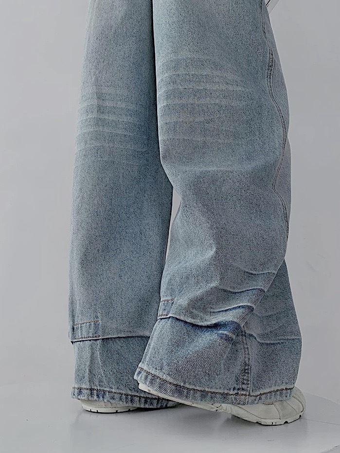 594D54D2-3B4A-4DDE-A2D8-C673BE050A9C