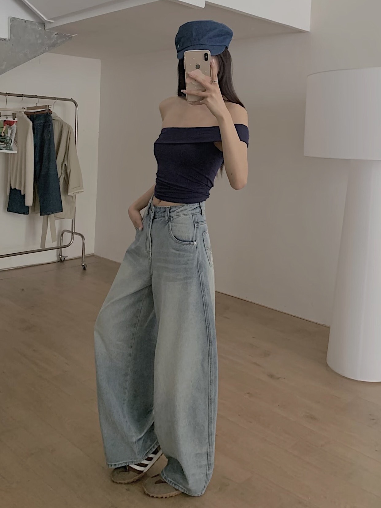 42A8E08B-EBE4-4161-A1B1-DC2D4C5DE4D8