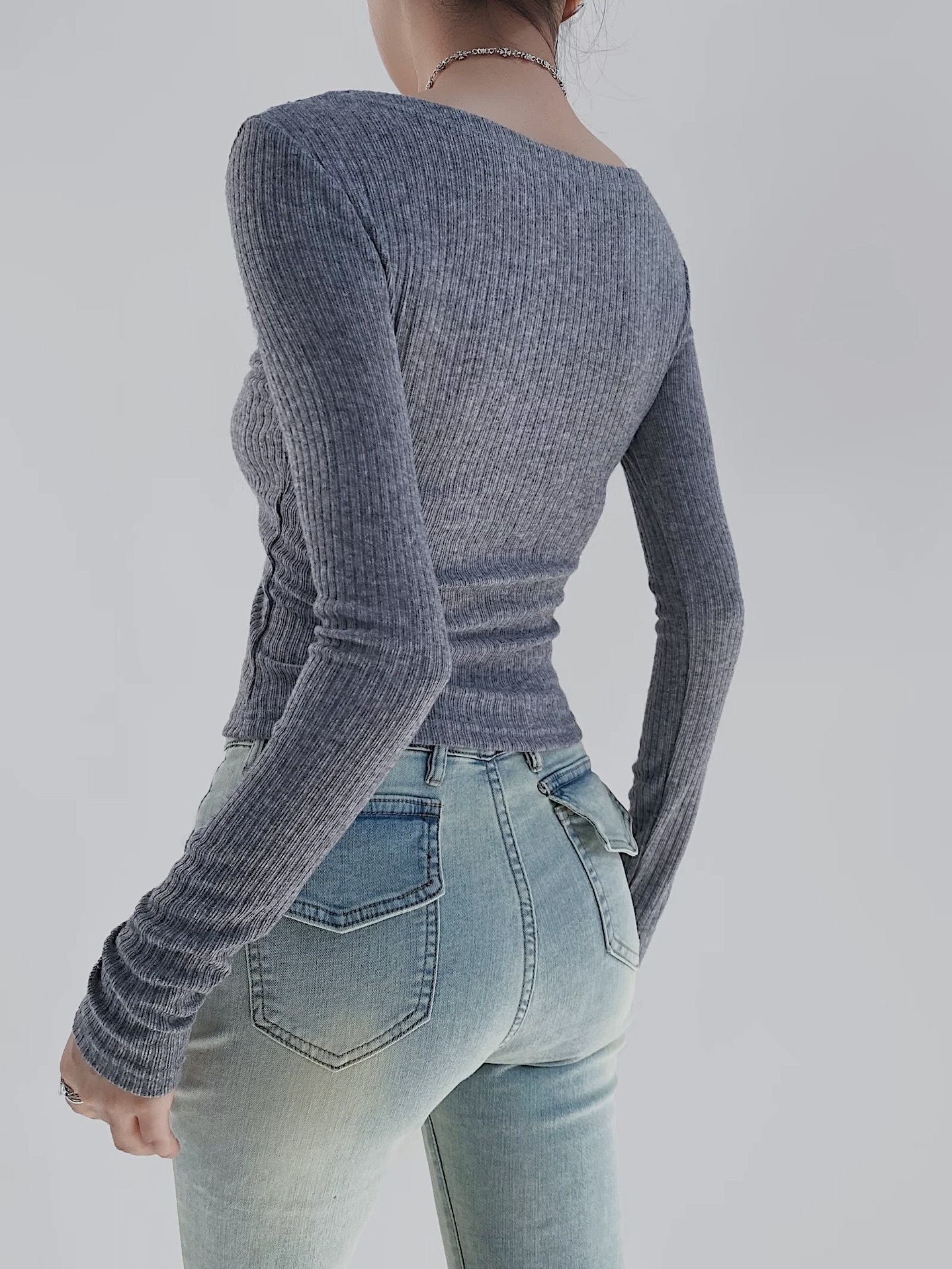 A77CF630-5E6D-4E57-938D-D15E1AC1440F